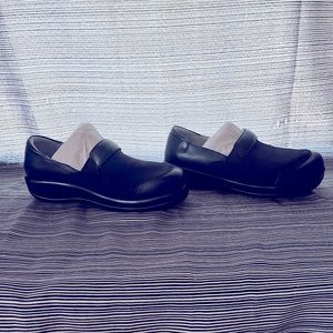 NIB Algeria brand size 37 shoes